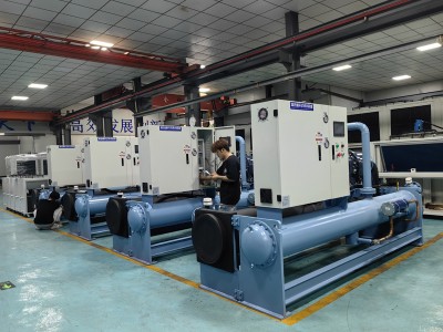 風(fēng)冷冷水機(jī)在工業(yè)制冷中的優(yōu)勢(shì)探討